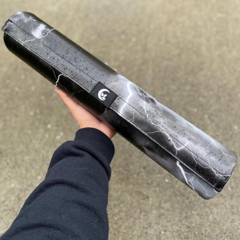 Small Business Lightning Pattern Barbell Pad